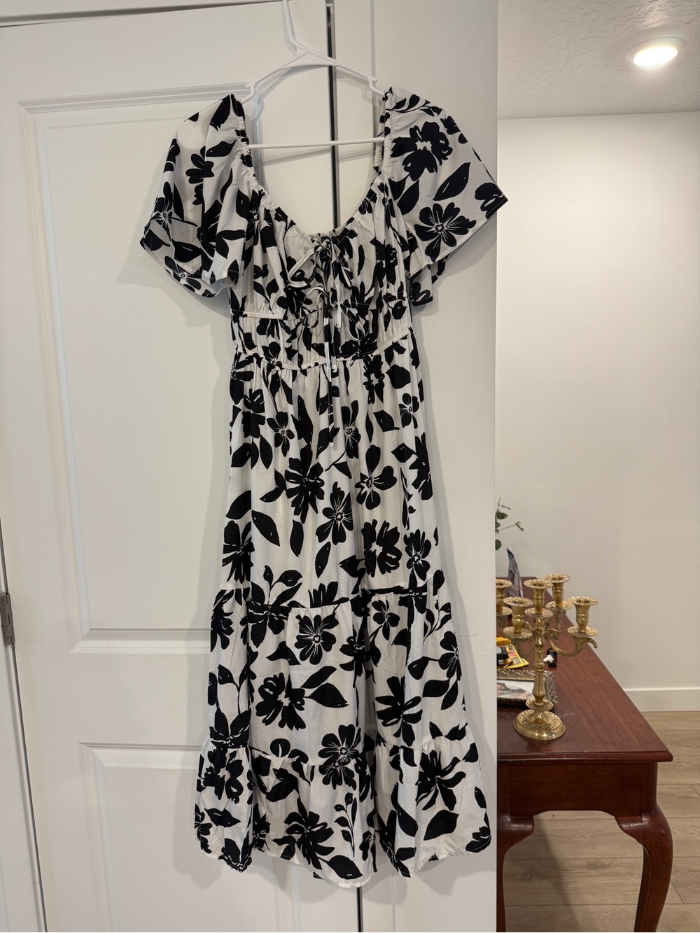 Black & White Floral Midi Dress with Ruffle Sleeve